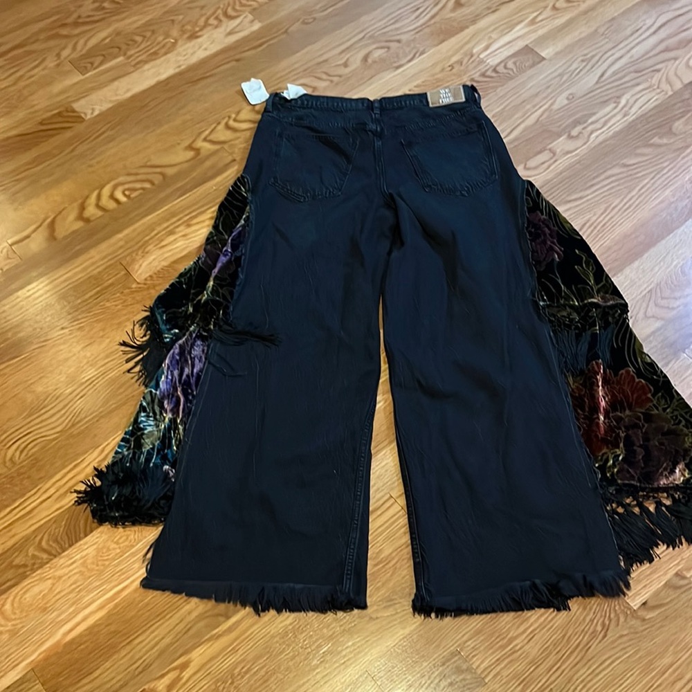 Free People Just Frills Low-Rise Wide-Leg Jeans NWT Size 29 - Picture 15 of 16